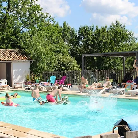 Le Vignal Сasa de vacaciones *