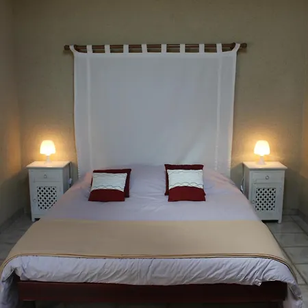 Le Vignal Holiday home