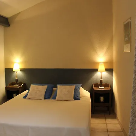Le Vignal Holiday home