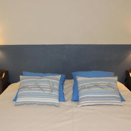 Le Vignal Holiday home *