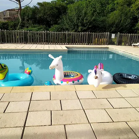 Le Vignal Holiday home *