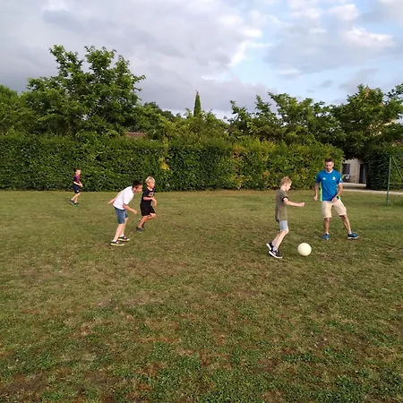 別荘 Le Vignal モンフランカン