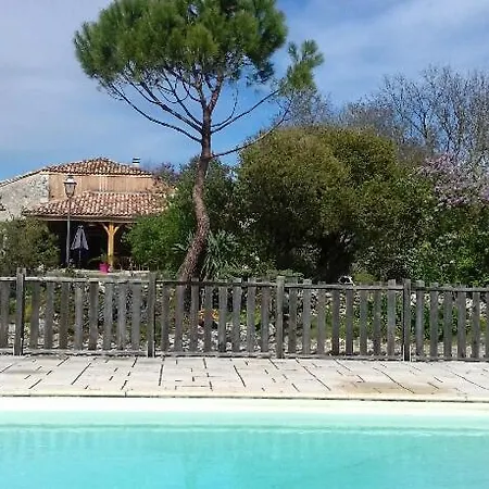 Holiday home Le Vignal *