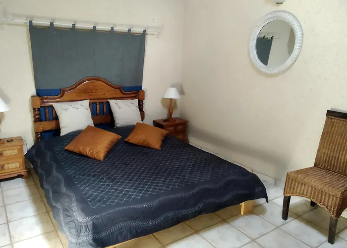 Feriehus Le Vignal *